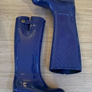 Authentic Louis Vuitton Rainboots - Size 37